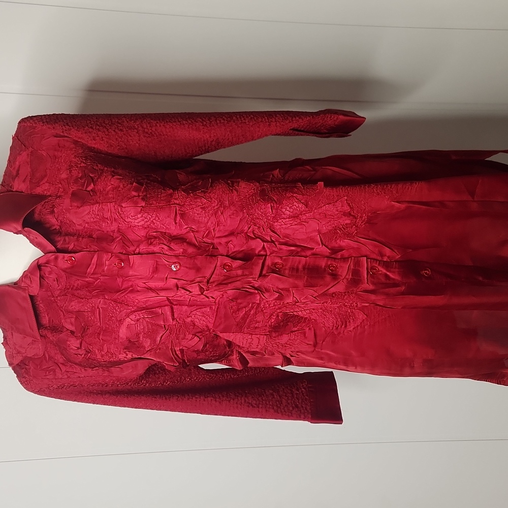 Chico's vibrant red shiny satin textured button-up crinkle holiday tunic top.